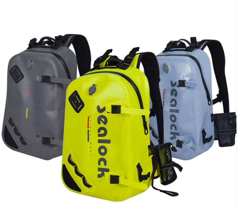 Good helper for fishing—waterproof backpack